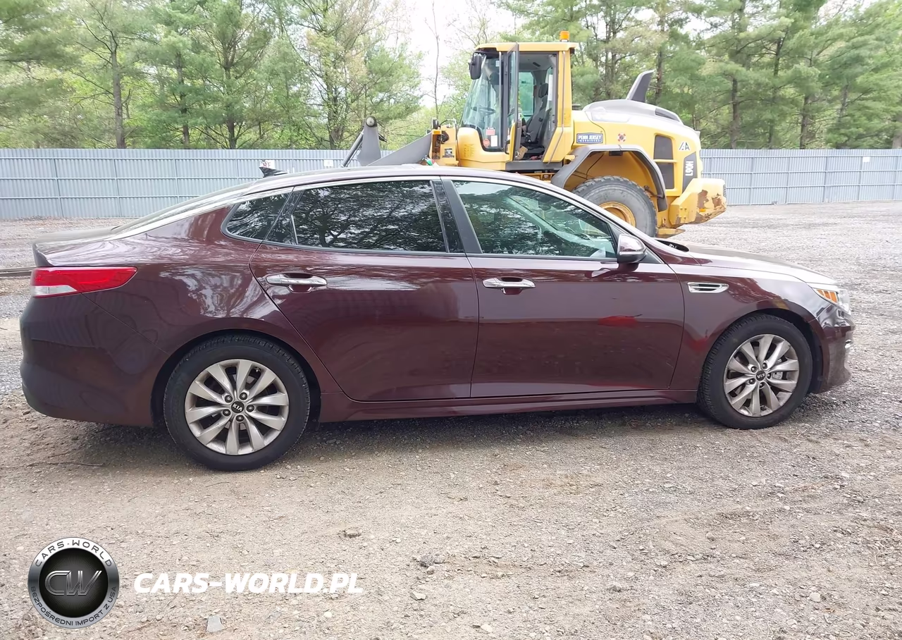 2018 Kia Optima Ex VIN:5XXGU4L37JG221367 - 13