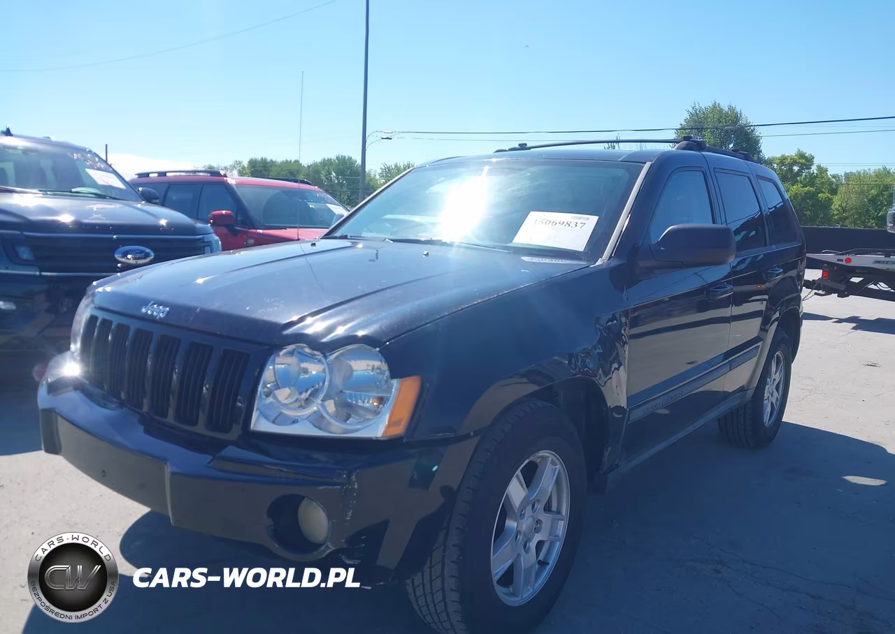 2007 Jeep Grand Cherokee Laredo VIN:1J8GR48K97C680273 - 6
