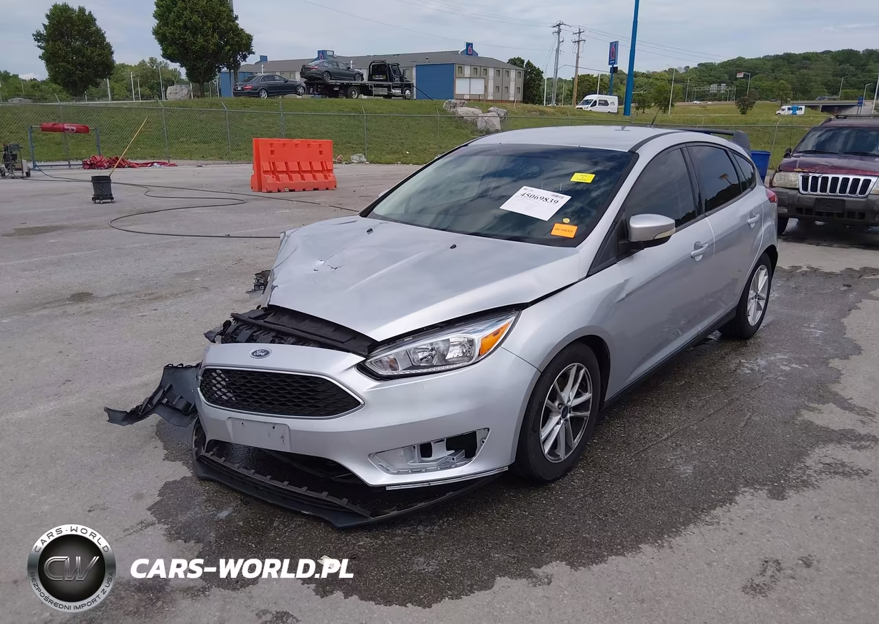 2017 Ford Focus Se VIN:1FADP3K22HL259036 - 20