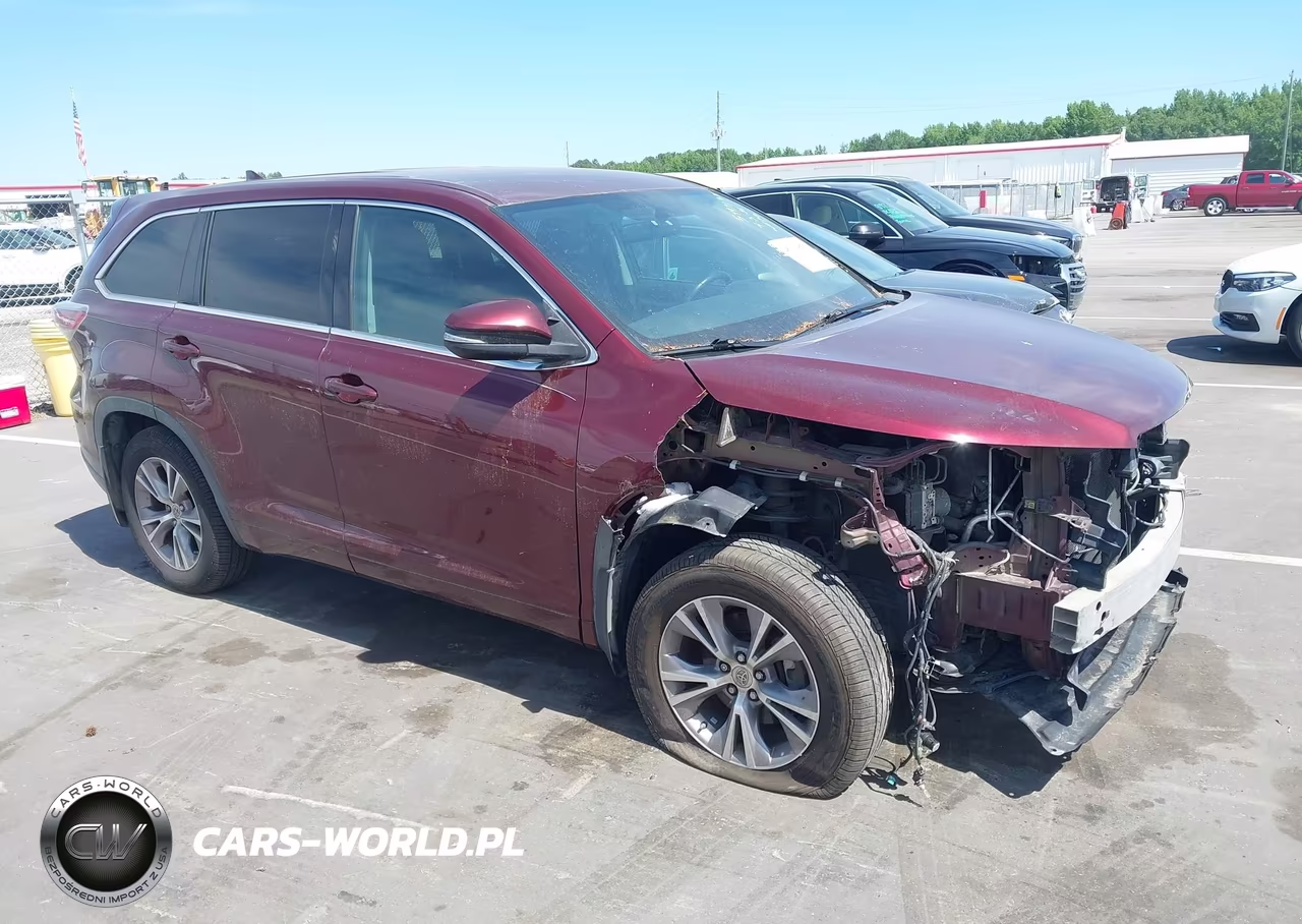 2014 Toyota Highlander Le Plus V6