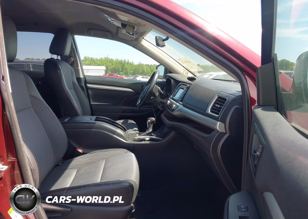 2014 Toyota Highlander Le Plus V6 VIN:5TDBKRFH6ES021251 - 5