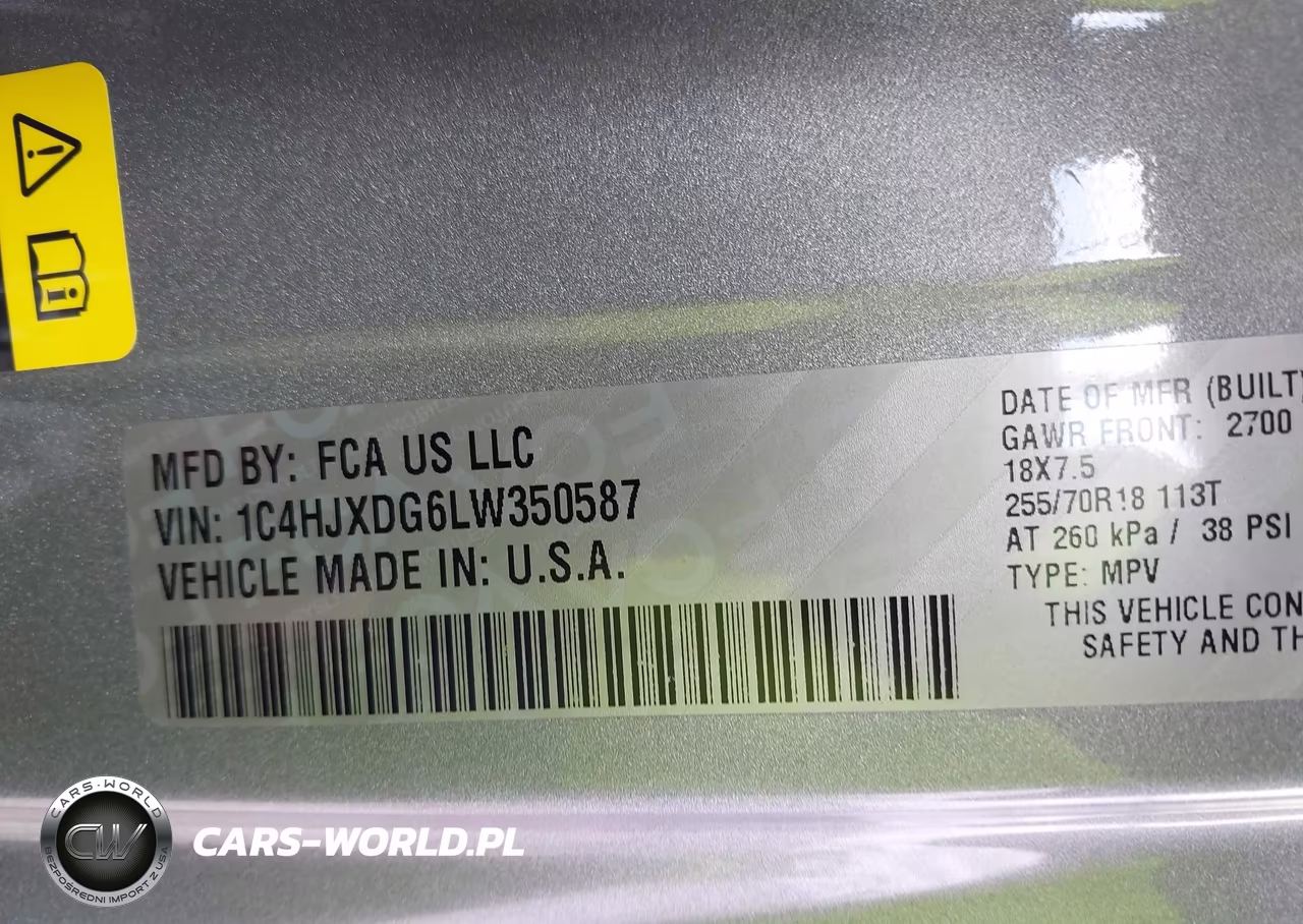 2020 Jeep Wrangler Unlimited Sport Altitude 4X4 VIN:1C4HJXDG6LW350587 - 9