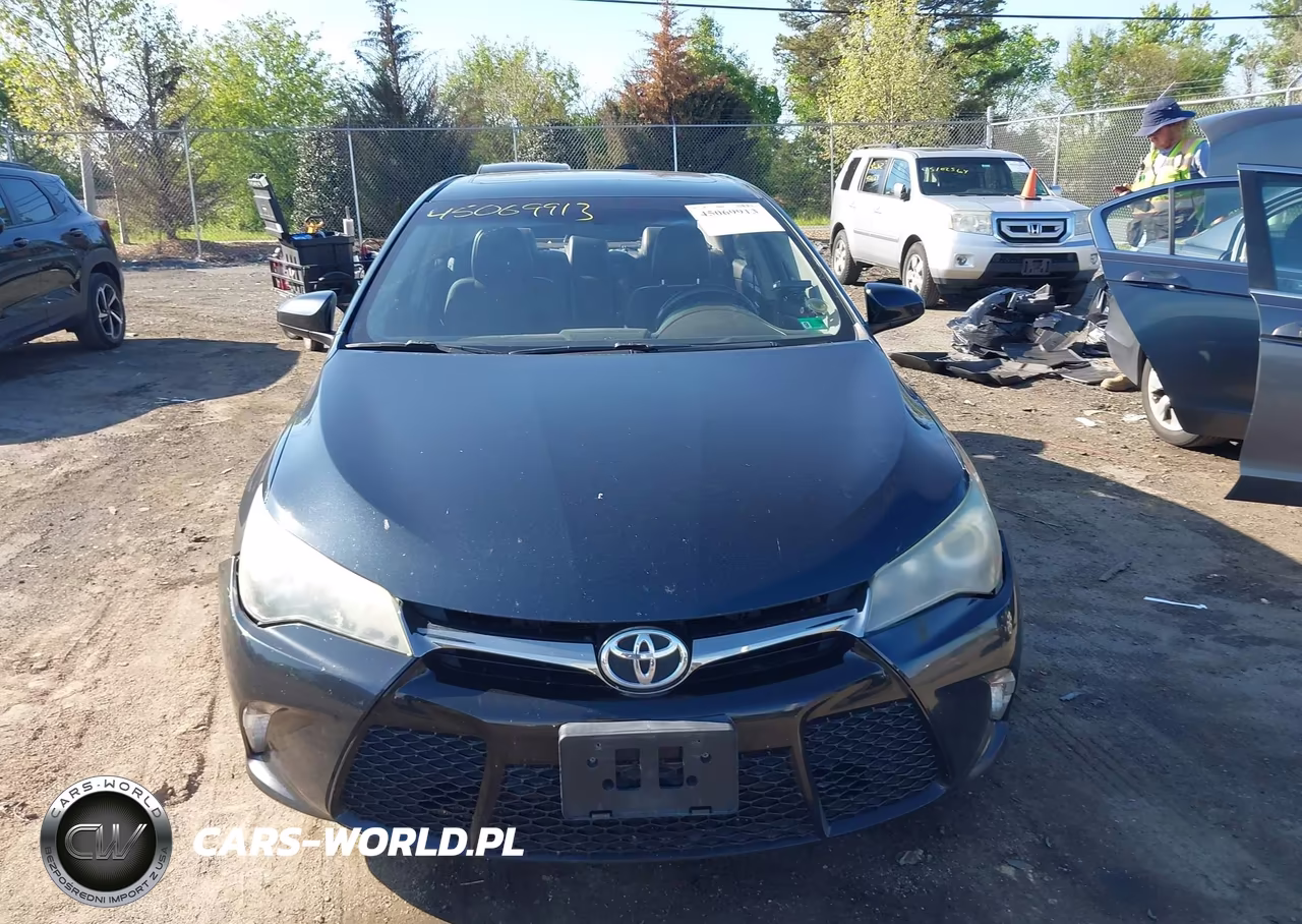 2016 Toyota Camry Se VIN:4T1BF1FK9GU255380 - 12