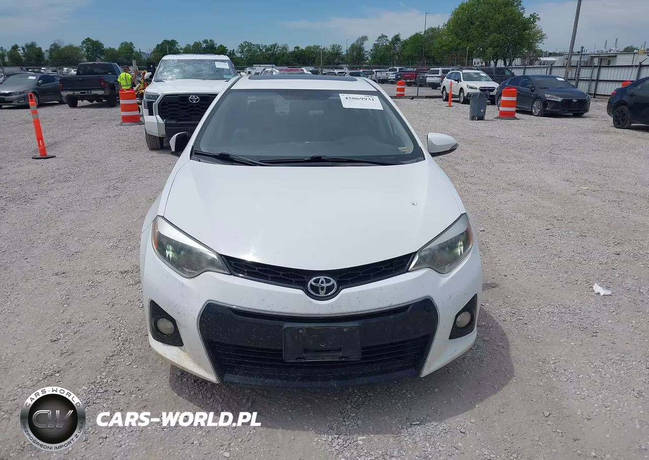 2015 Toyota Corolla S Plus VIN:2T1BURHE5FC255212 - 12
