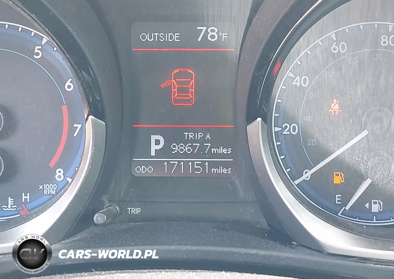 2015 Toyota Corolla S Plus VIN:2T1BURHE5FC255212 - 15