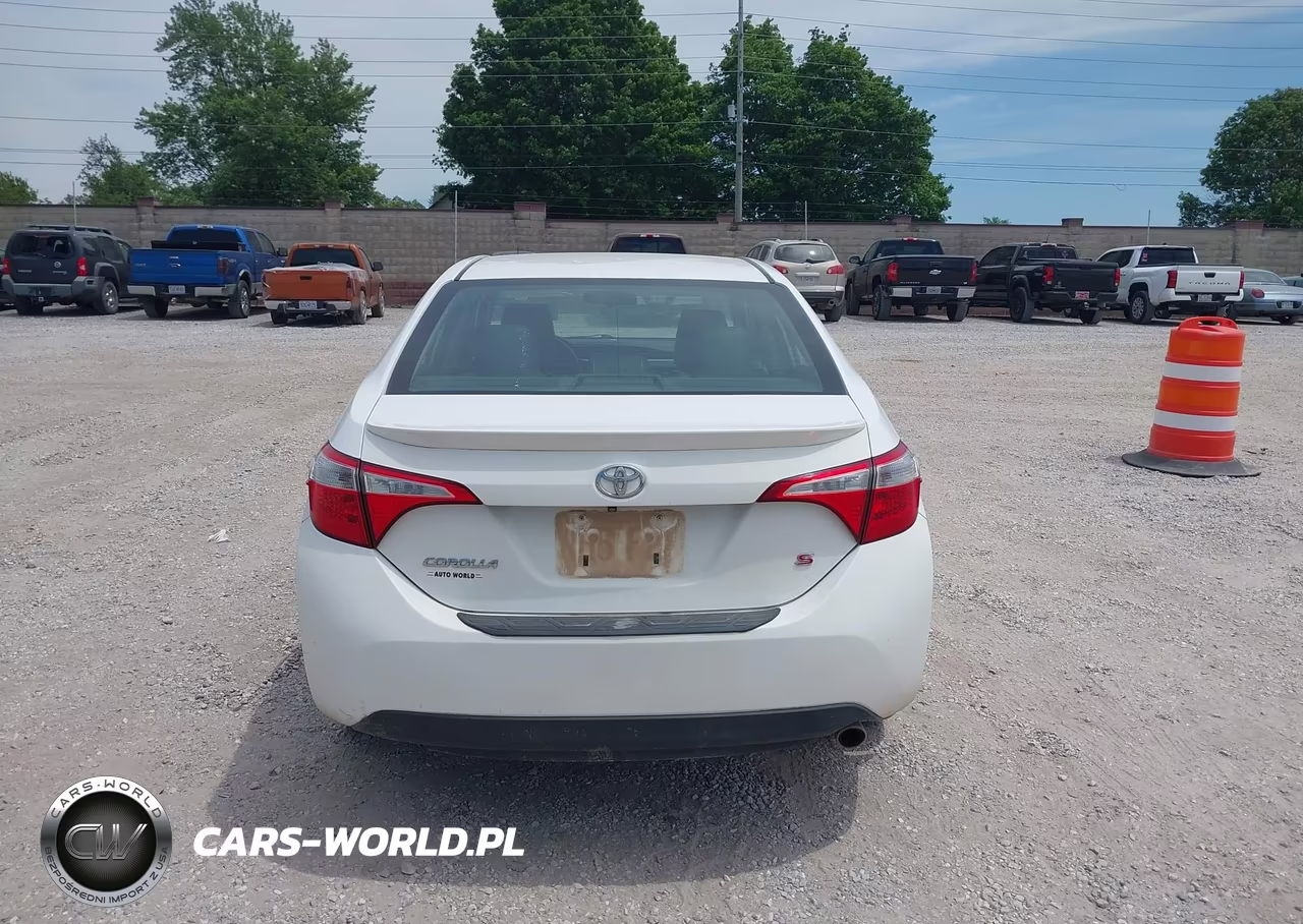 2015 Toyota Corolla S Plus VIN:2T1BURHE5FC255212 - 16