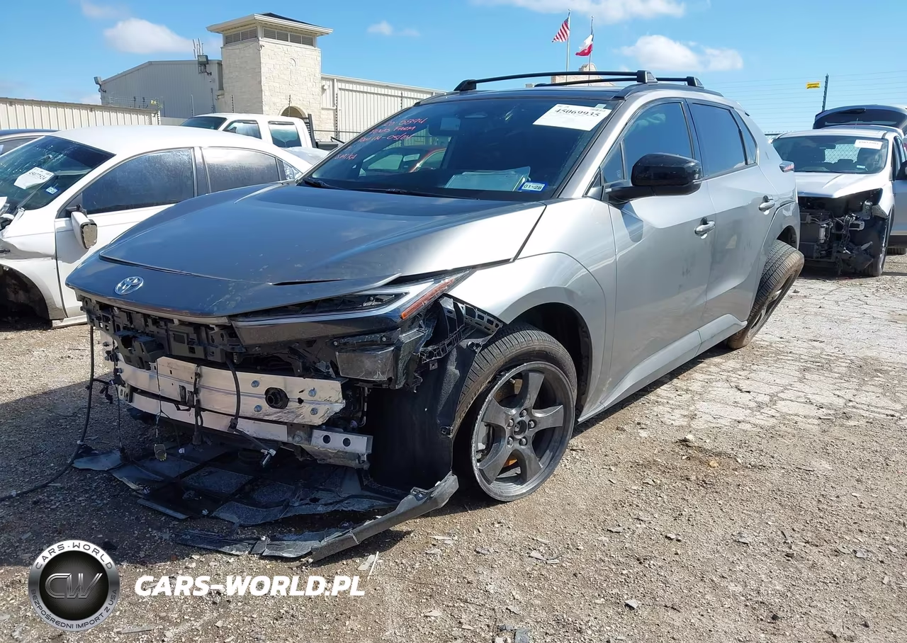 2026 Toyota Bz Xle Plus VIN:JTMBCAEBXTJ012641 - 2