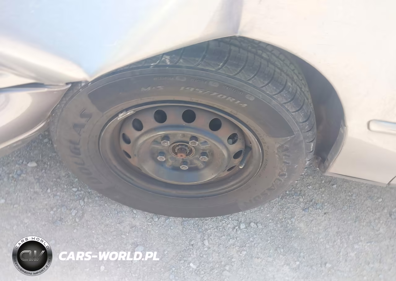 1993 Toyota Camry Le VIN:4T1SK12E9PU244634 - 12