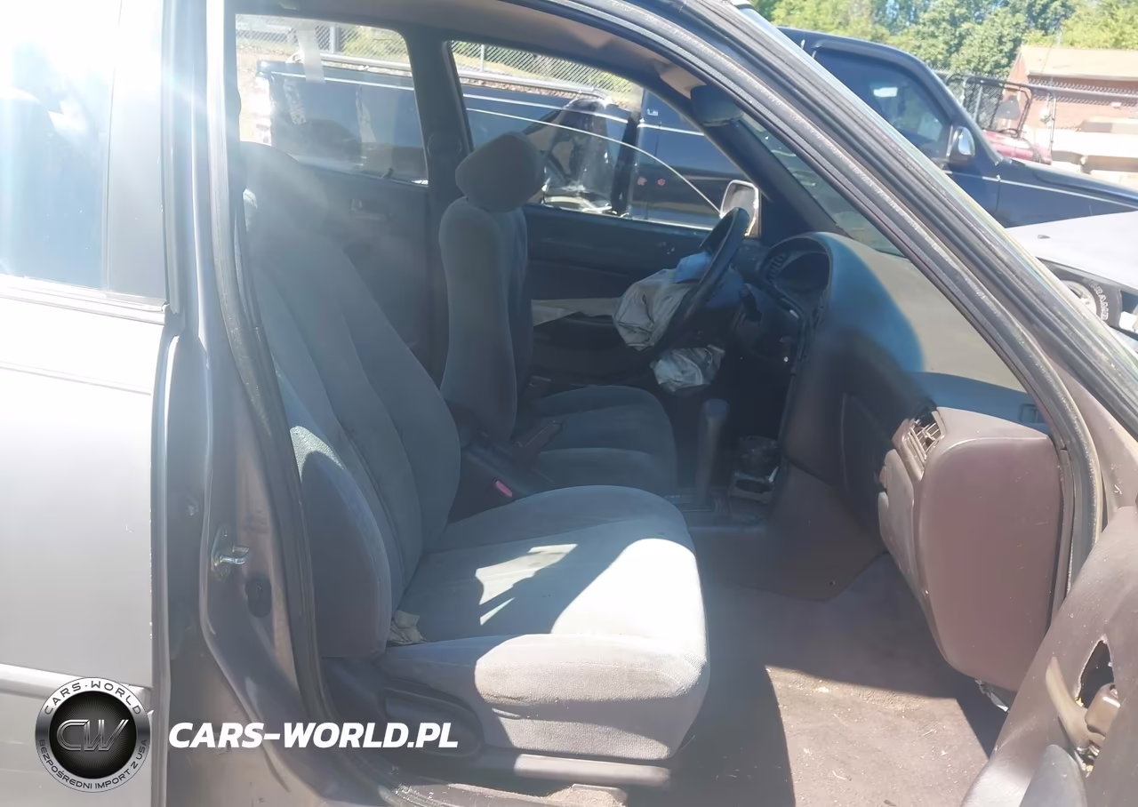 1993 Toyota Camry Le VIN:4T1SK12E9PU244634 - 5