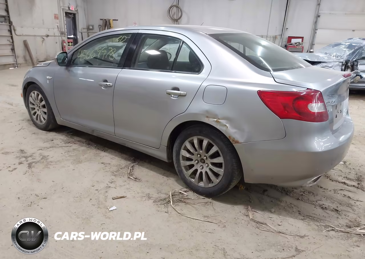 2010 Suzuki Kizashi Se VIN:JS2RF9A31A6100437 - 3