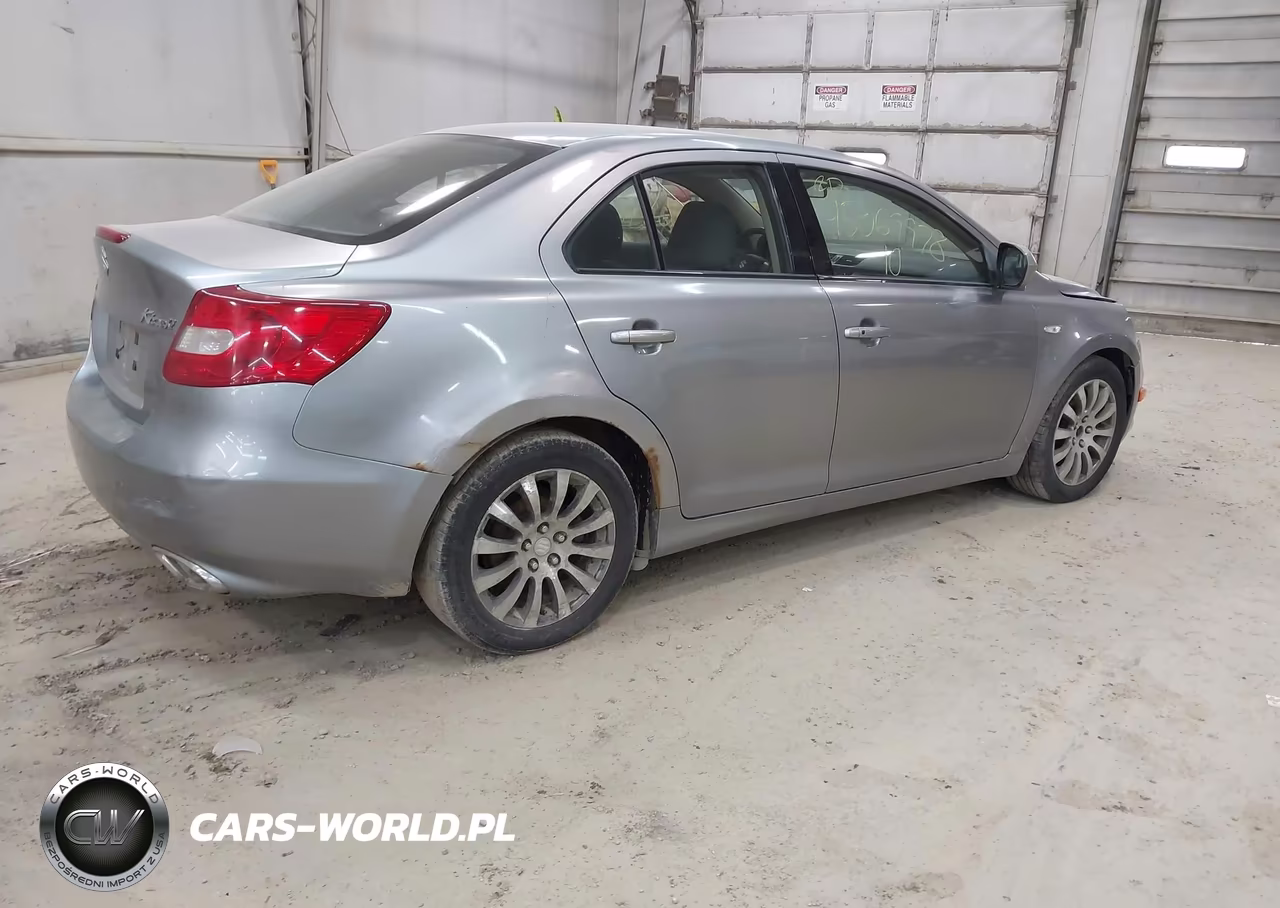 2010 Suzuki Kizashi Se VIN:JS2RF9A31A6100437 - 4
