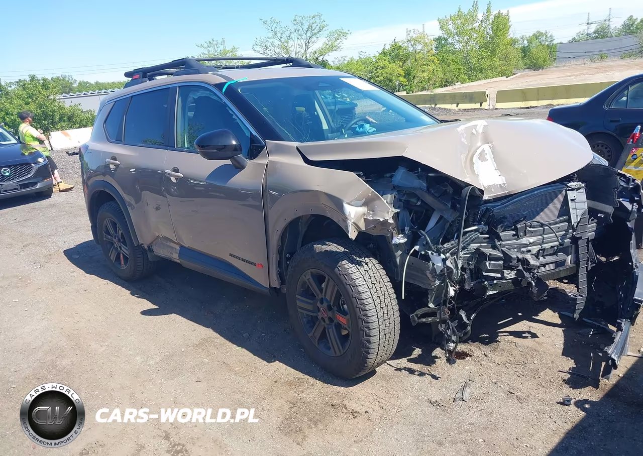 2025 Nissan Rogue Rock Creek – zdjęcie 1 z 16