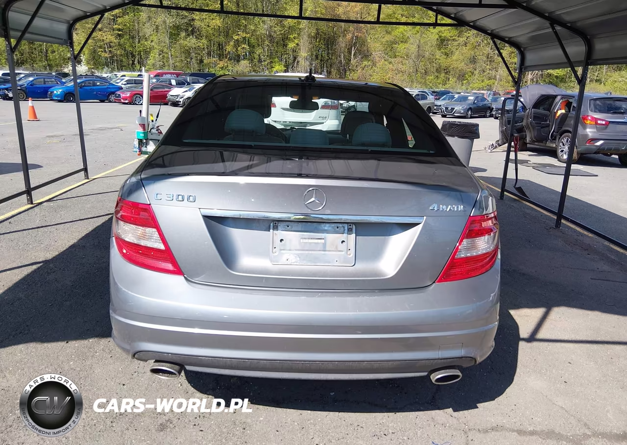 2011 Mercedes-Benz C 300 Luxury 4Matic-Sport 4Matic VIN:WDDGF8BB1BR149371 - 16
