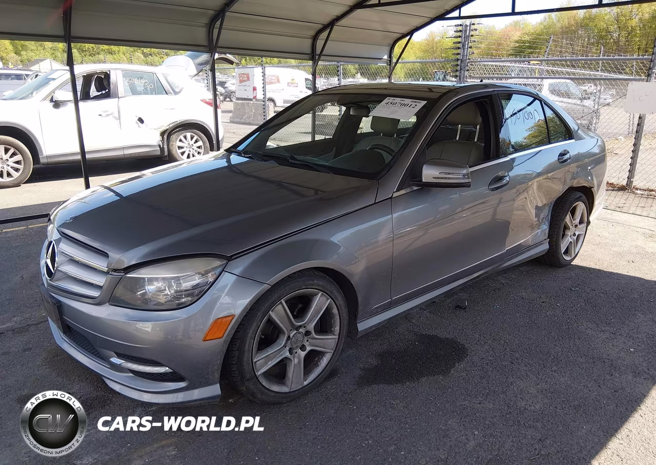 2011 Mercedes-Benz C 300 Luxury 4Matic-Sport 4Matic VIN:WDDGF8BB1BR149371 - 2
