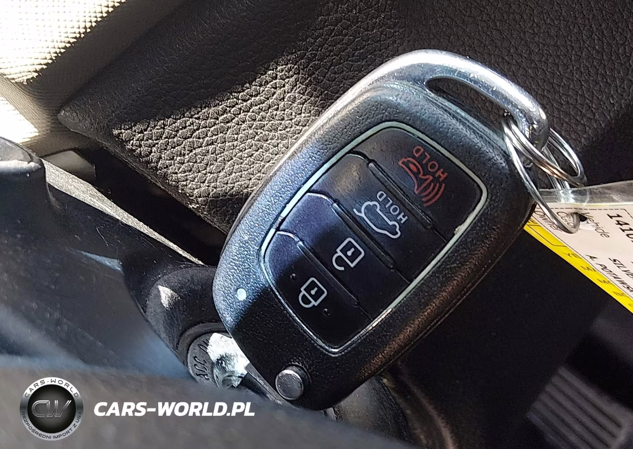 2017 Hyundai Santa Fe Sport 2.4L VIN:5XYZT3LB4HG420010 - 11