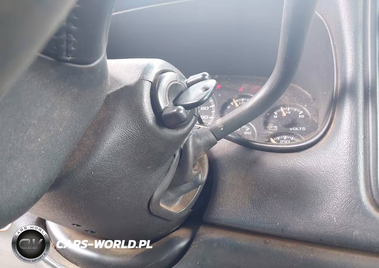 1999 Chevrolet Silverado 2500 Ls VIN:1GCFC29TXXZ213750 - 11