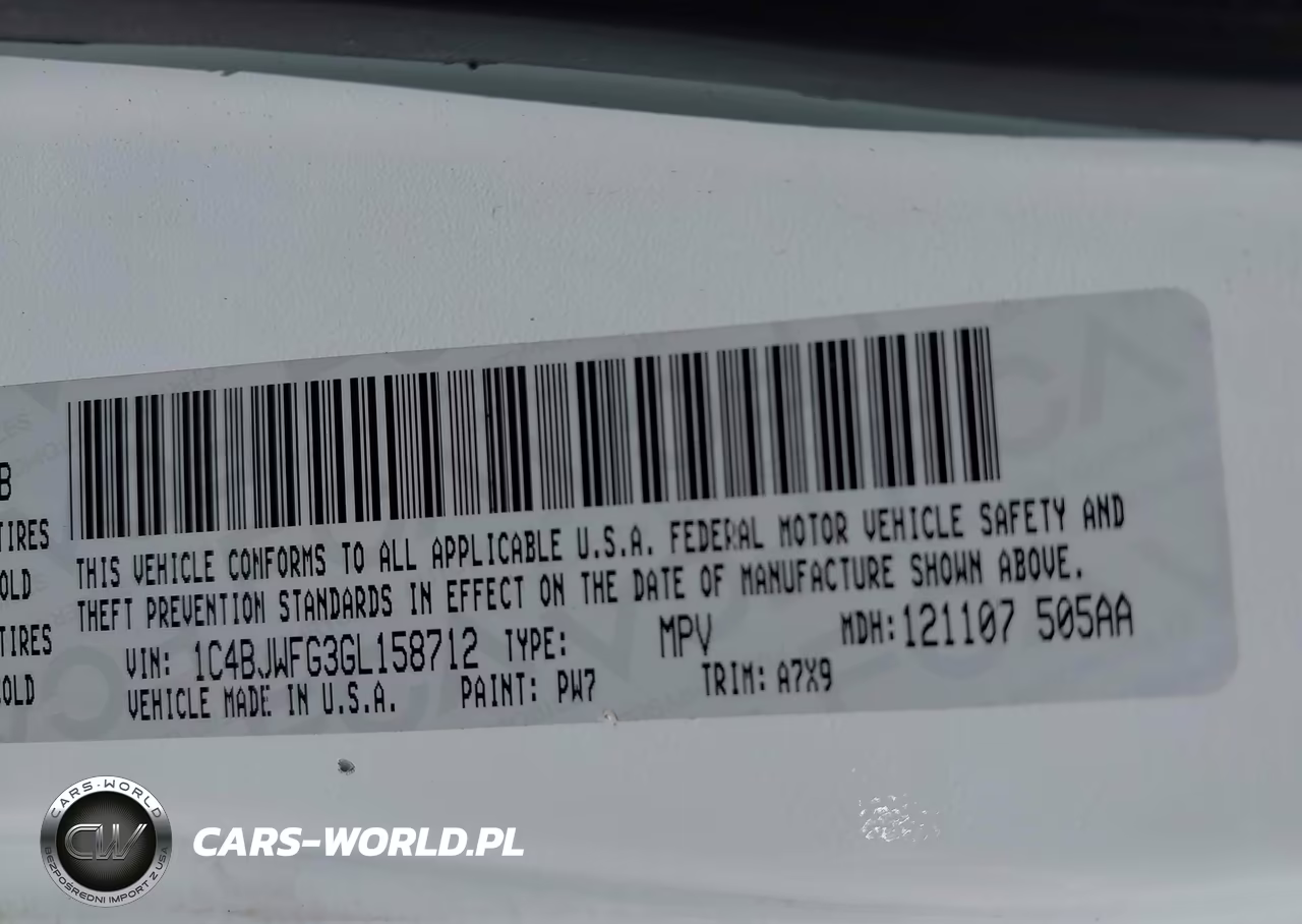 2016 Jeep Wrangler Unlimited Rubicon VIN:1C4BJWFG3GL158712 - 9