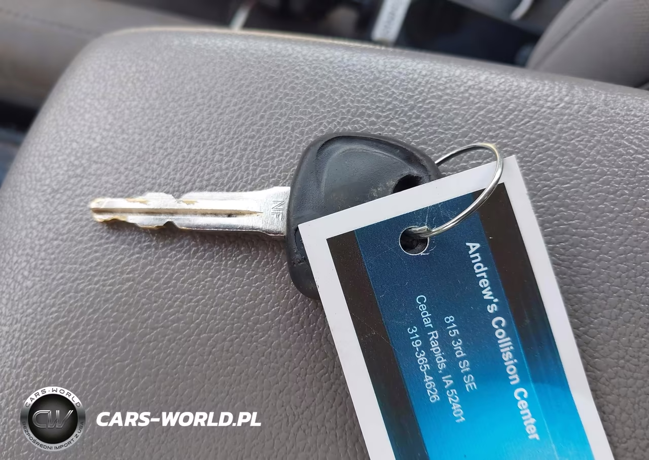 2020 Hyundai Elantra Sel VIN:5NPD84LF4LH551413 - 11
