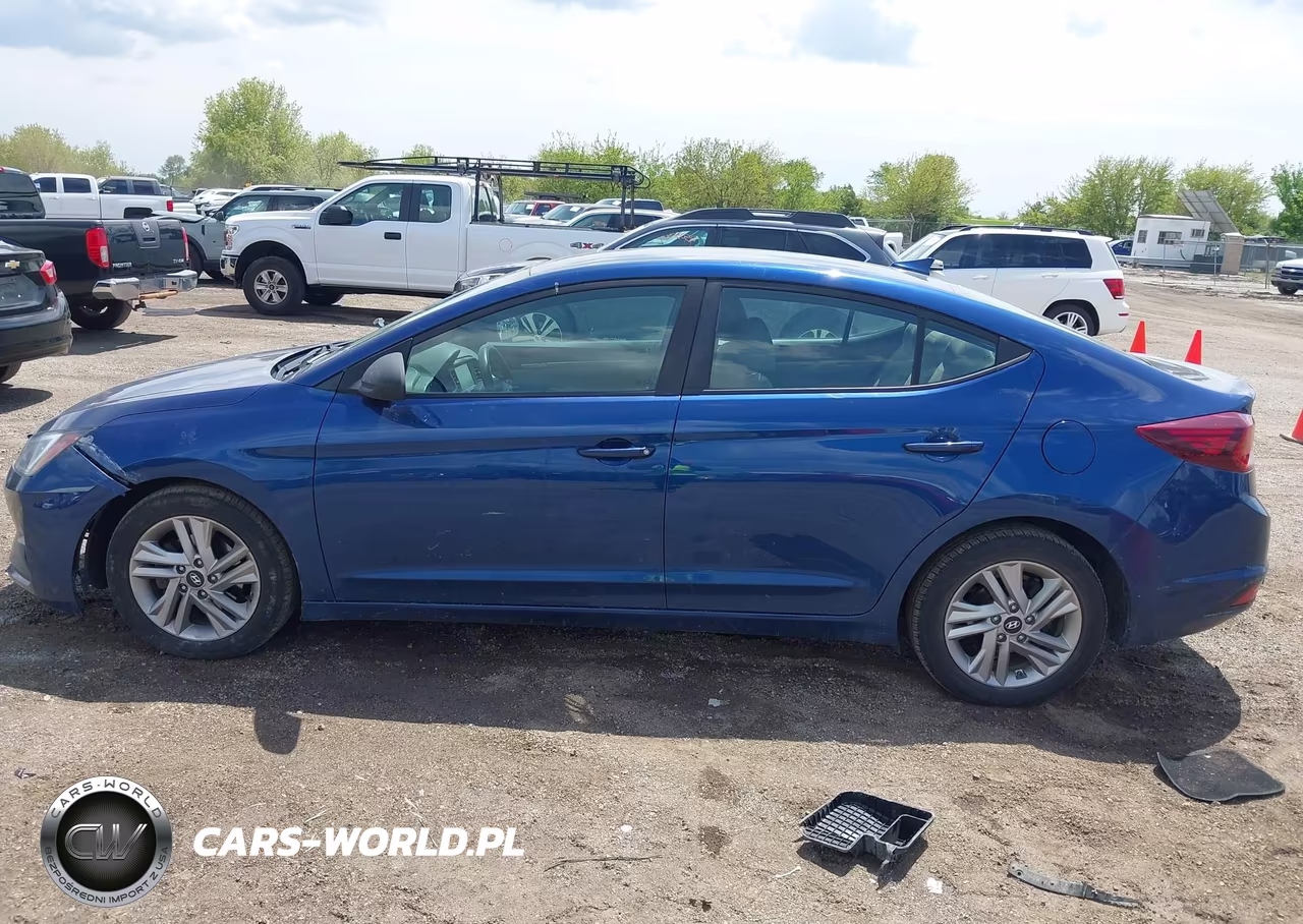 2020 Hyundai Elantra Sel VIN:5NPD84LF4LH551413 - 15