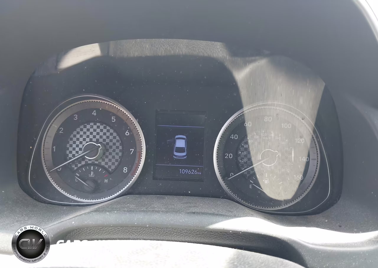 2020 Hyundai Elantra Sel VIN:5NPD84LF4LH551413 - 7