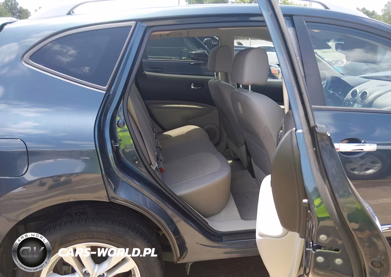 2015 Nissan Rogue Select S VIN:JN8AS5MT8FW661060 - 8