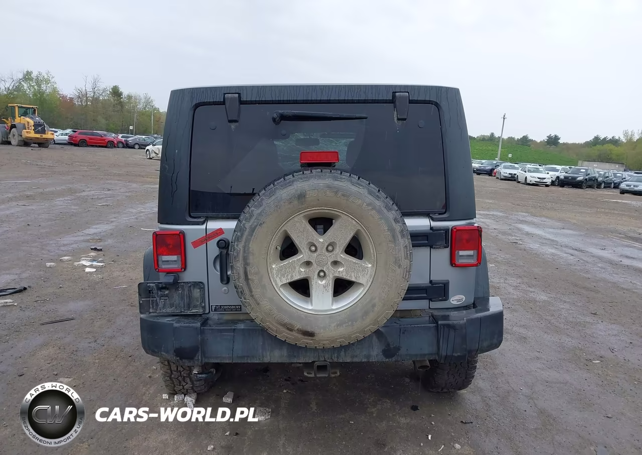 2016 Jeep Wrangler Unlimited Sport VIN:1C4BJWDG3GL127740 - 16