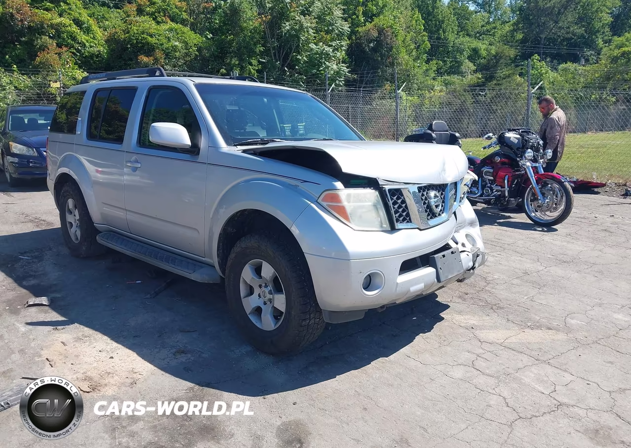 2005 Nissan Pathfinder Se