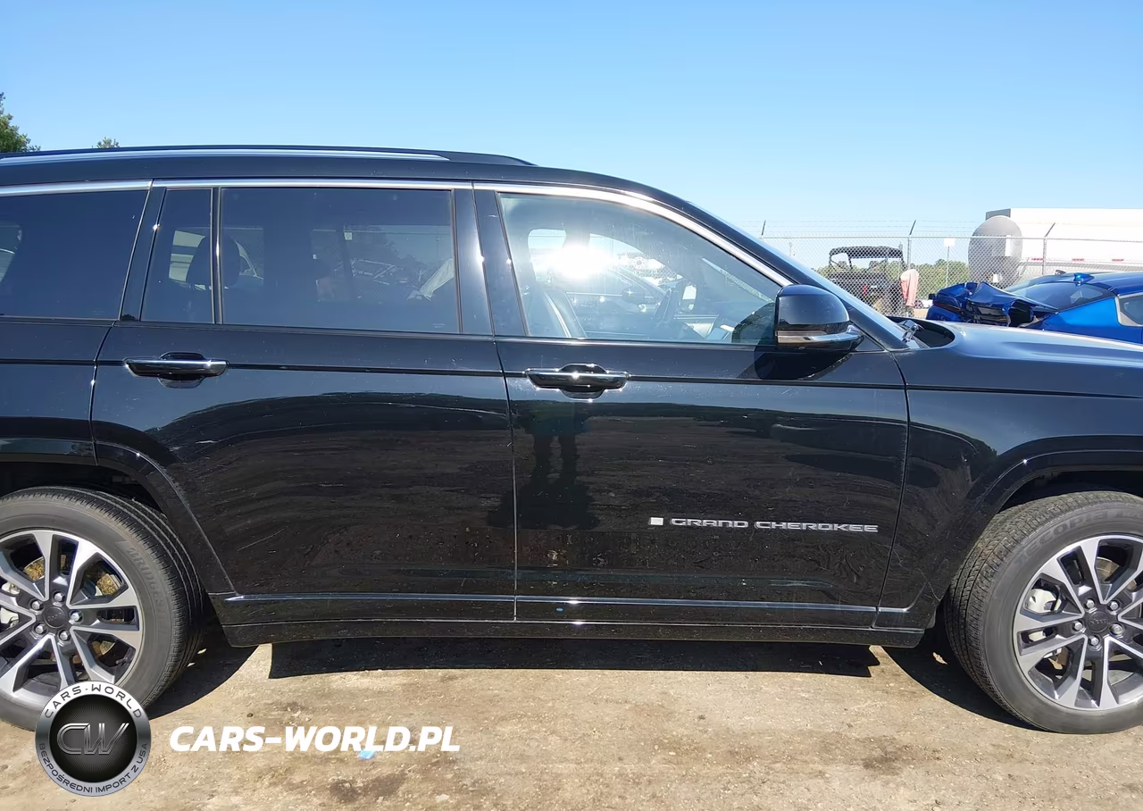 2022 Jeep Grand Cherokee L Overland 4X4 VIN:1C4RJKDG9N8545064 - 14