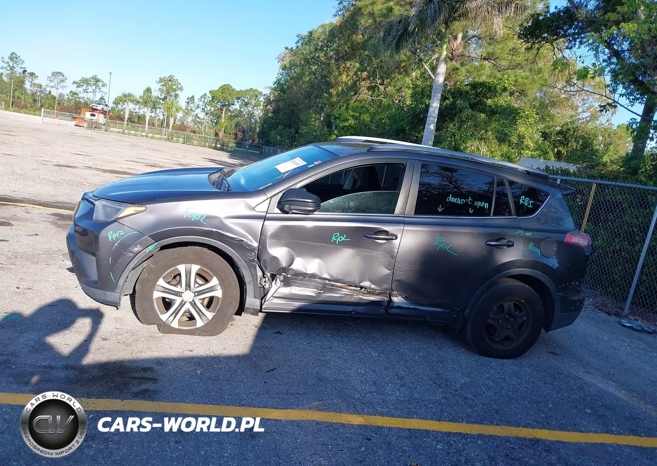 2017 Toyota Rav4 Le VIN:JTMZFREV5HJ142347 - 14