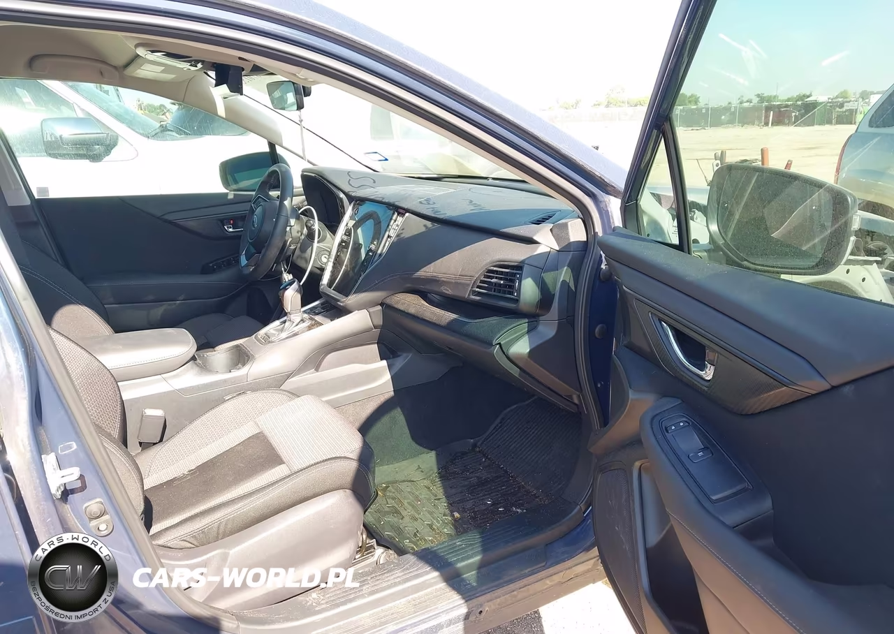 2025 Subaru Outback Premium VIN:4S4BTACCXS3184551 - 5