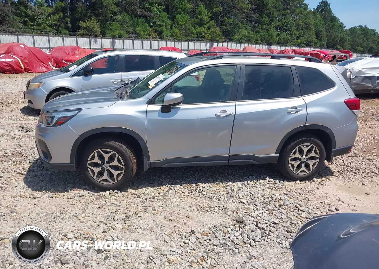 2020 Subaru Forester Premium VIN:JF2SKAJC0LH528050 - 15