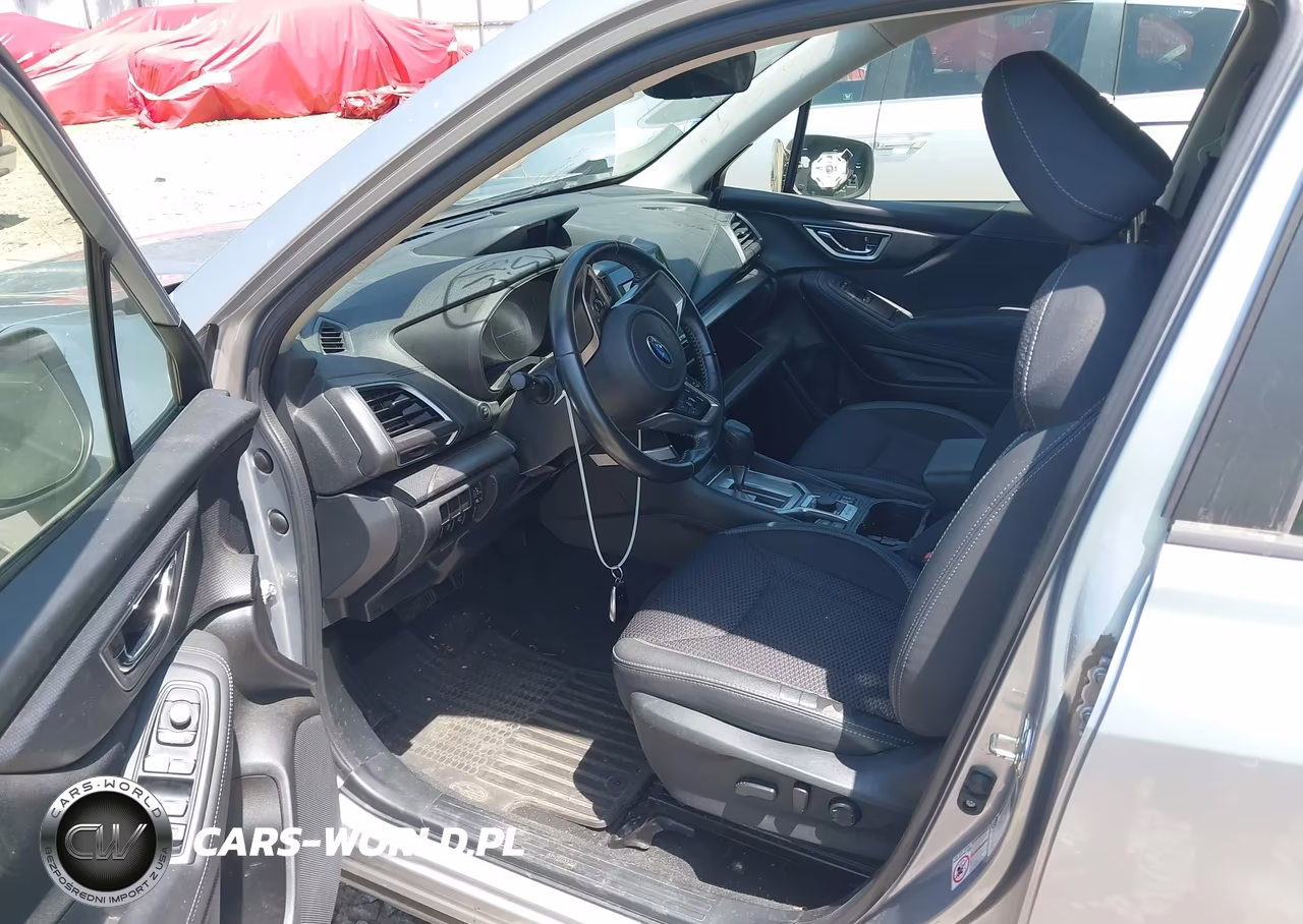 2020 Subaru Forester Premium VIN:JF2SKAJC0LH528050 - 5