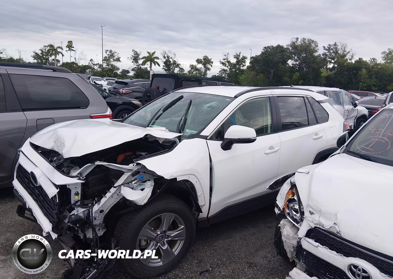 2025 Toyota Rav4 Hybrid Xle VIN:JTMRWRFVXSD276534 - 13
