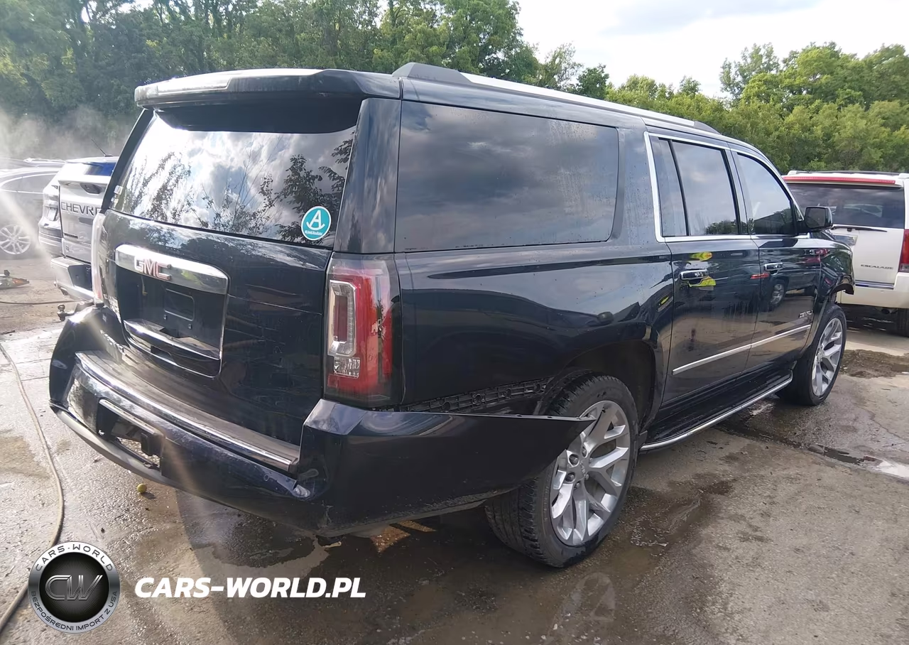 2017 GMC Yukon Xl Denali VIN:1GKS2HKJ2HR244302 - 4