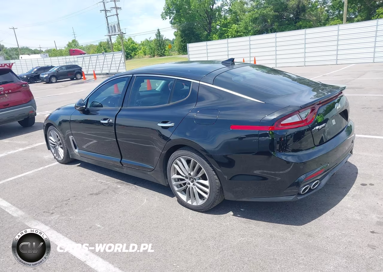 2018 Kia Stinger VIN:KNAE15LA1J6015204 - 14