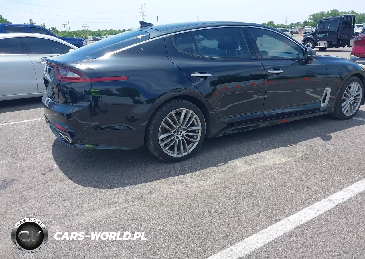 2018 Kia Stinger VIN:KNAE15LA1J6015204 - 4