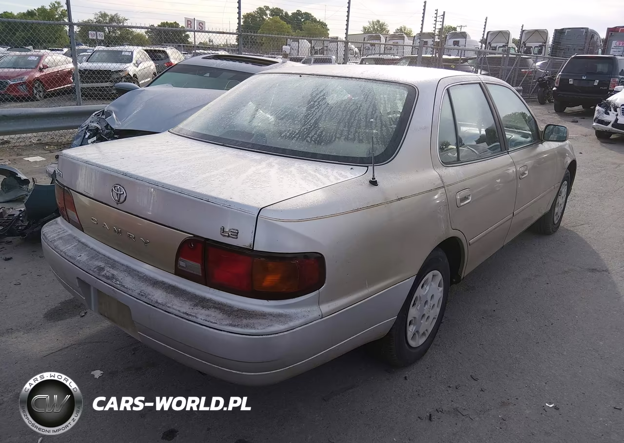 1996 Toyota Camry Dx-Le-Xle VIN:4T1BG12K7TU801817 - 4