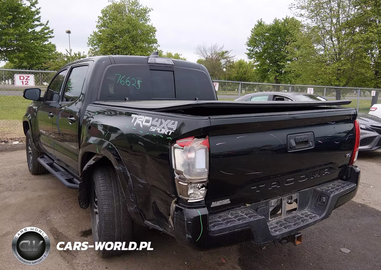 2017 Toyota Tacoma Trd Sport VIN:3TMCZ5AN8HM089500 - 3
