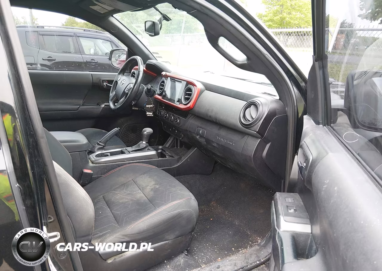 2017 Toyota Tacoma Trd Sport VIN:3TMCZ5AN8HM089500 - 5