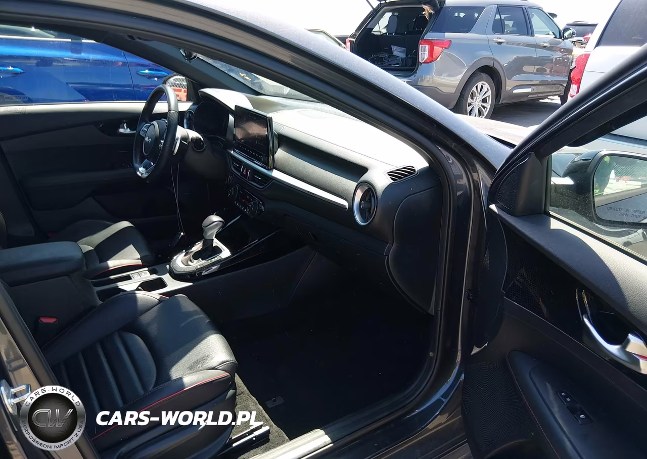 2023 Kia Forte Gt VIN:3KPF44AC2PE535654 - 5