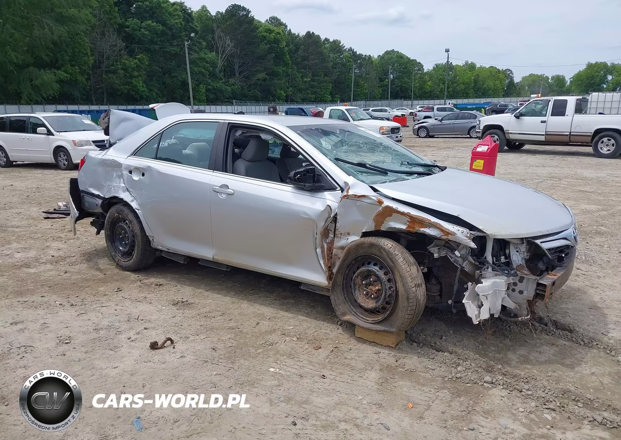 2014 Toyota Camry Le