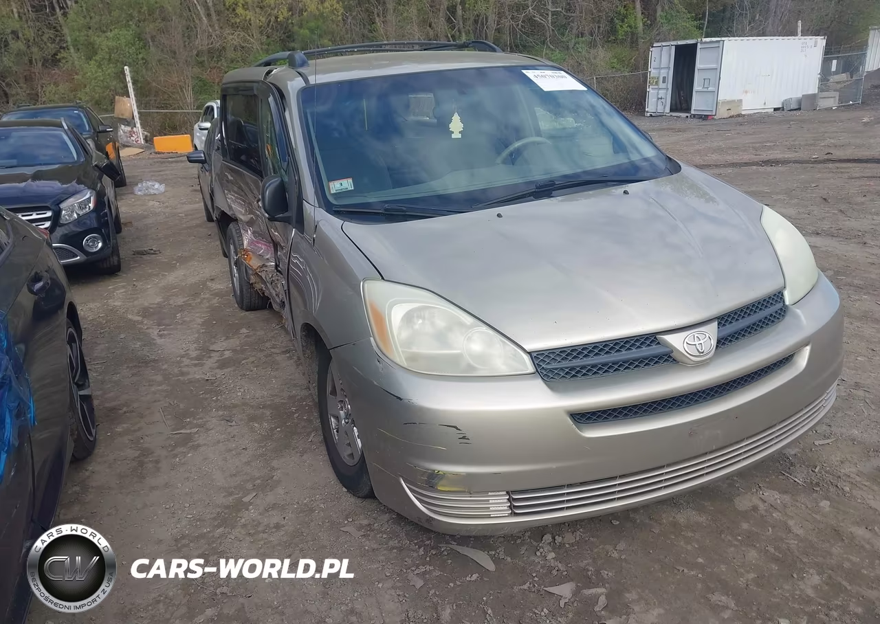 2004 Toyota Sienna Le – zdjęcie 1 z 11