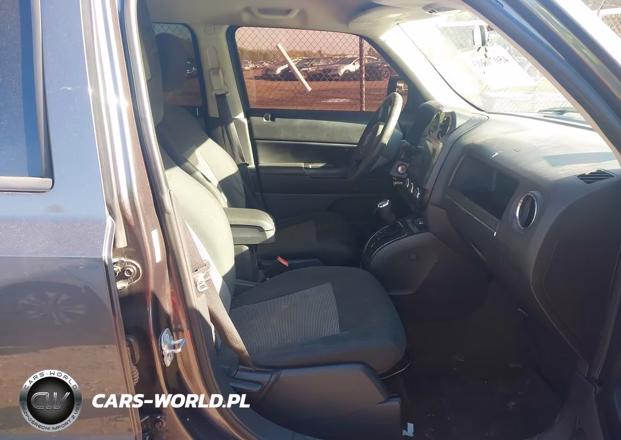2014 Jeep Patriot Sport VIN:1C4NJPBB1ED785431 - 5