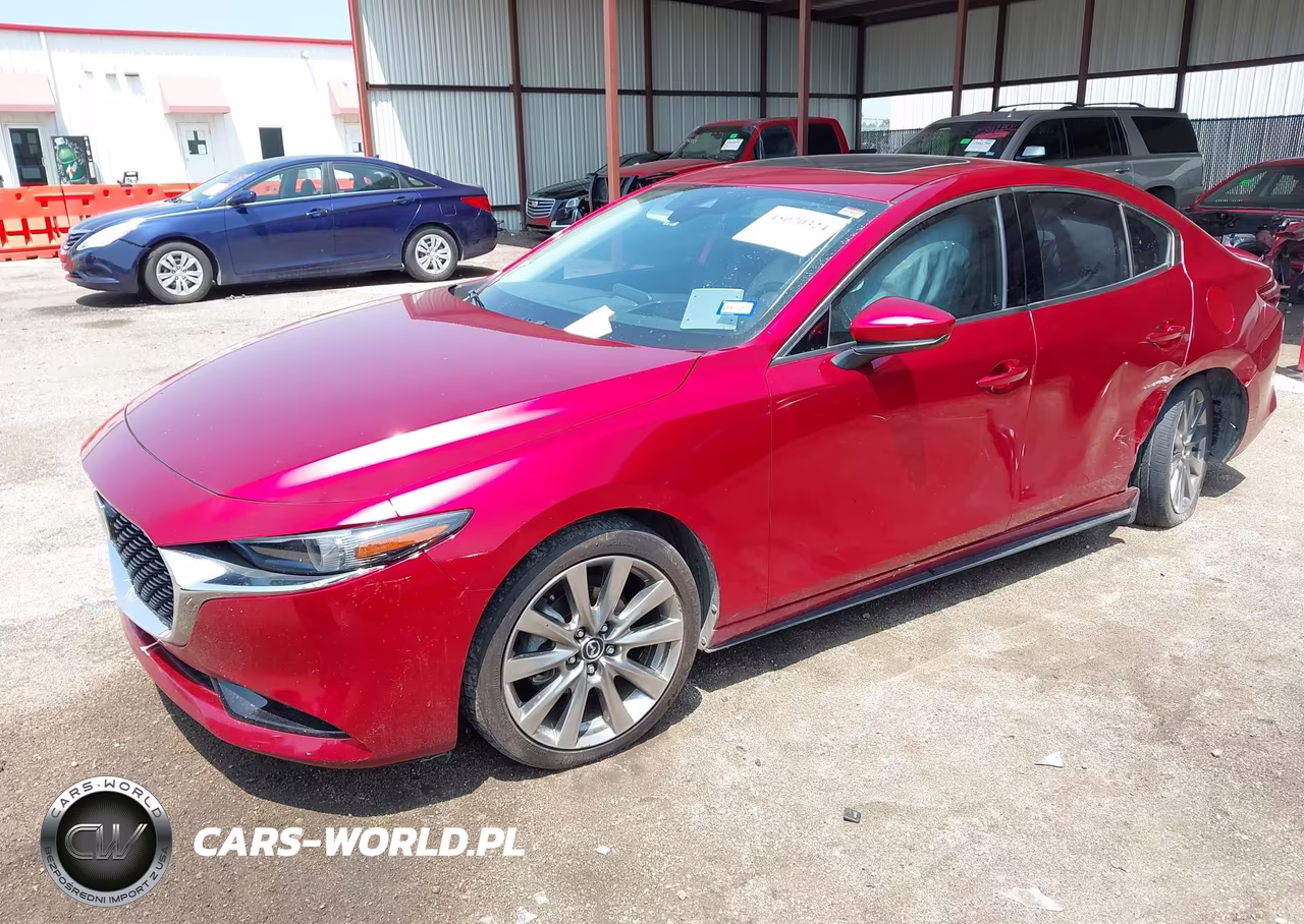 2021 Mazda Mazda3 Premium VIN:JM1BPADL0M1313385 - 2