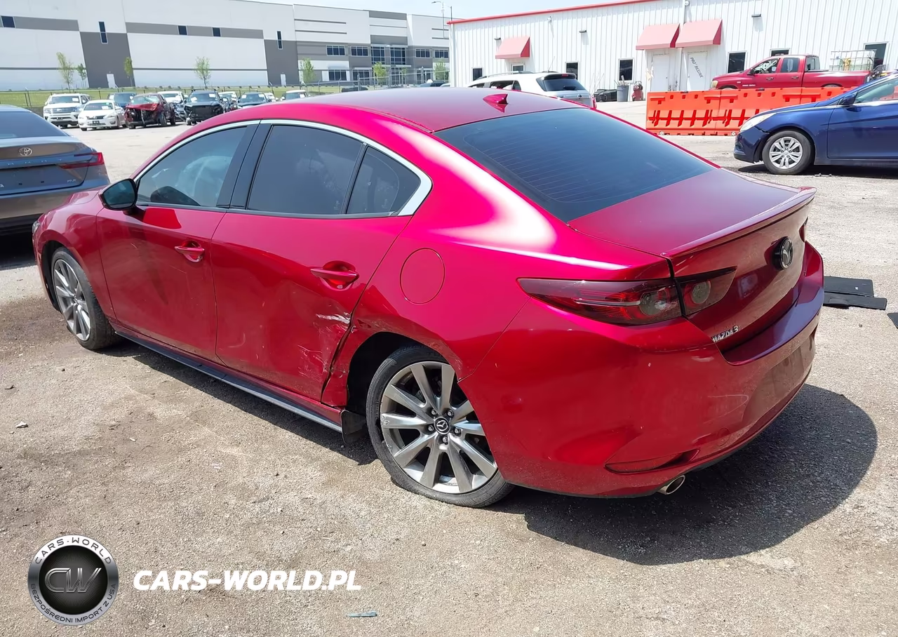 2021 Mazda Mazda3 Premium VIN:JM1BPADL0M1313385 - 3