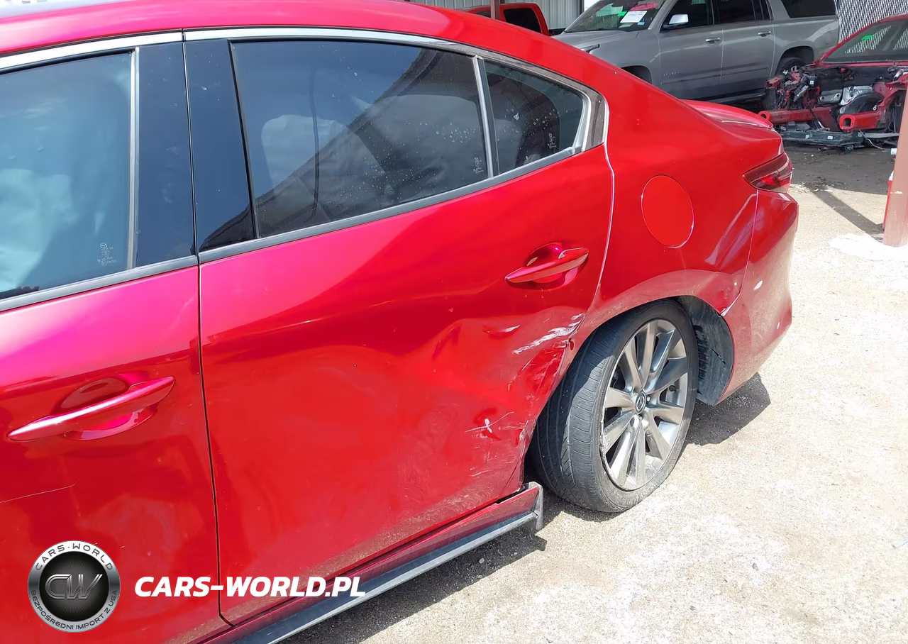 2021 Mazda Mazda3 Premium VIN:JM1BPADL0M1313385 - 6