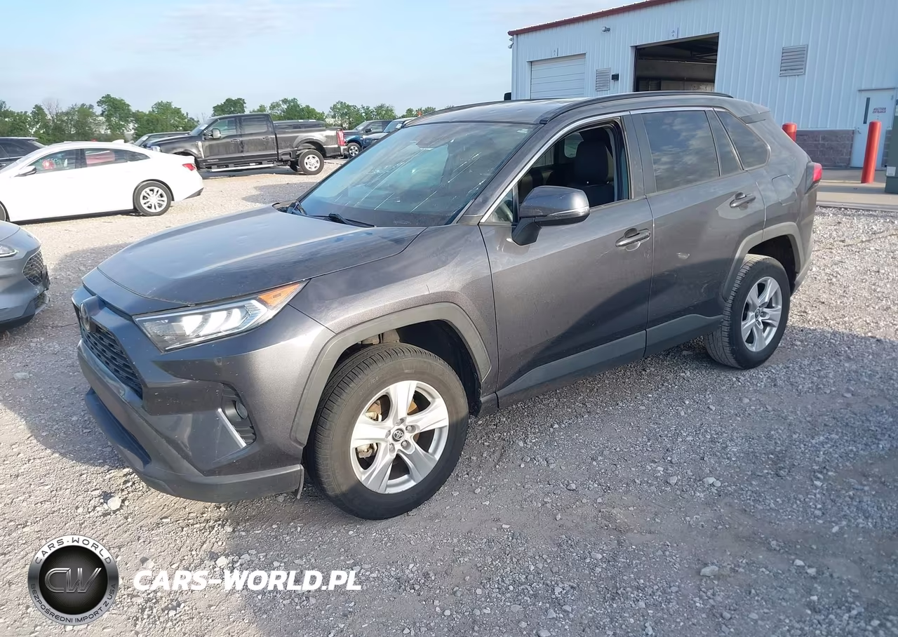 2020 Toyota Rav4 Xle VIN:2T3W1RFV0LC053040 - 2