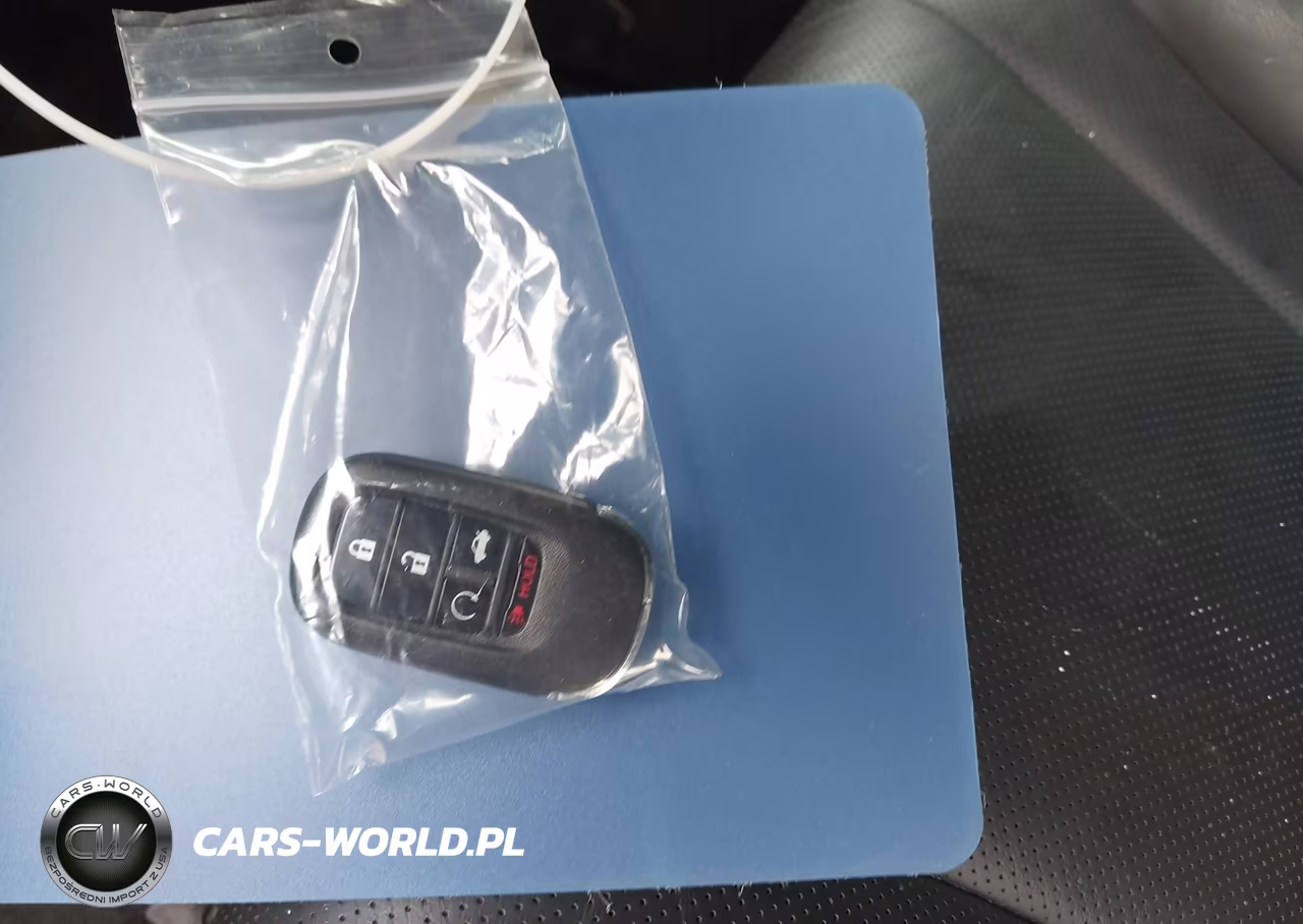 2024 Honda Accord Hybrid Sport-L VIN:1HGCY2F77RA091783 - 11