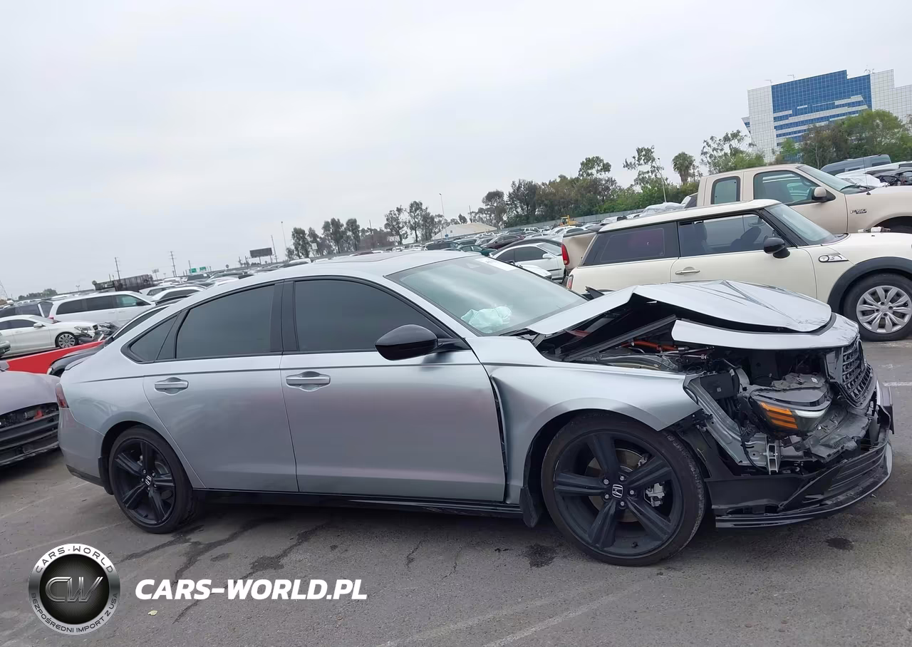 2024 Honda Accord Hybrid Sport-L VIN:1HGCY2F77RA091783 - 13