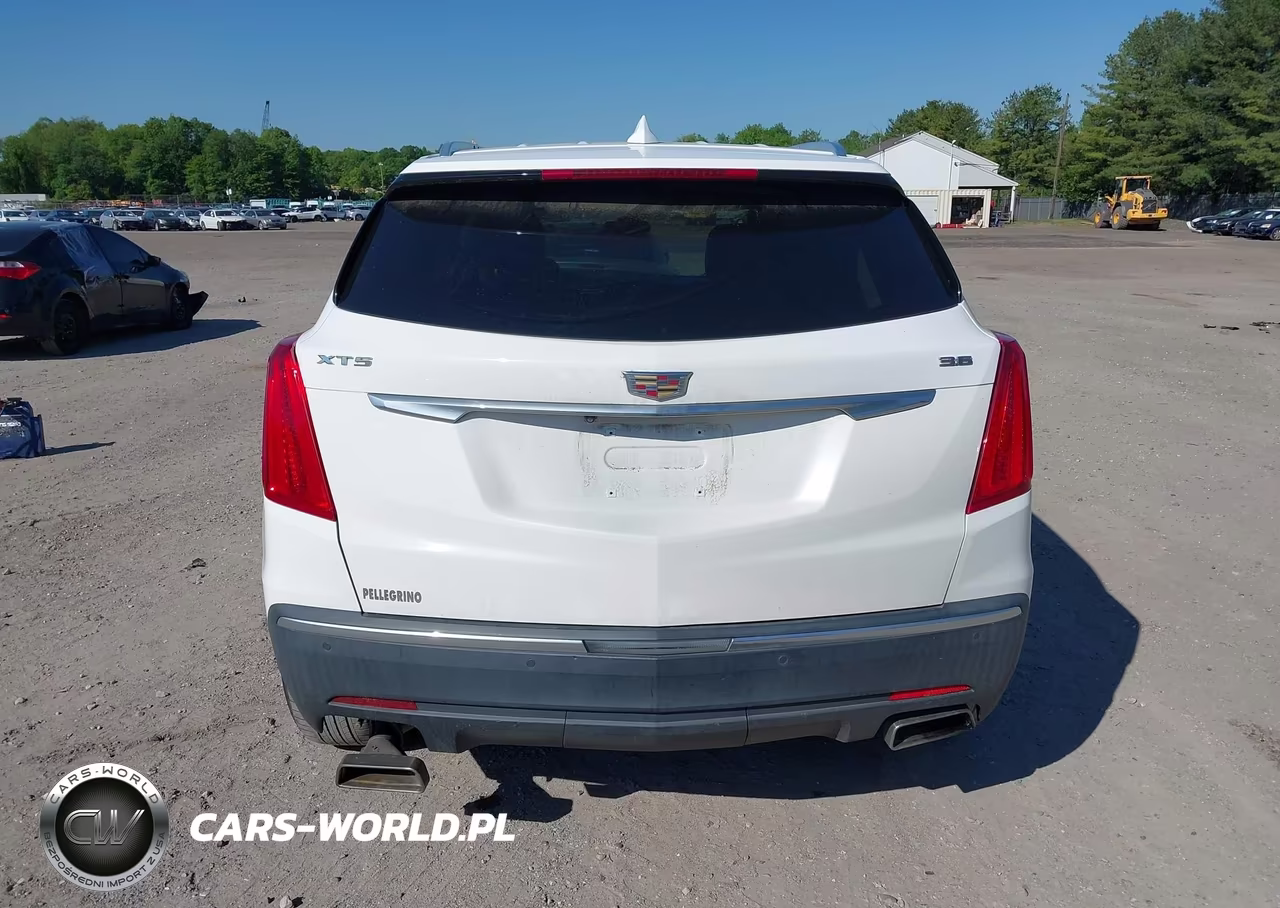 2018 Cadillac Xt5 Luxury VIN:1GYKNCRS4JZ133058 - 17